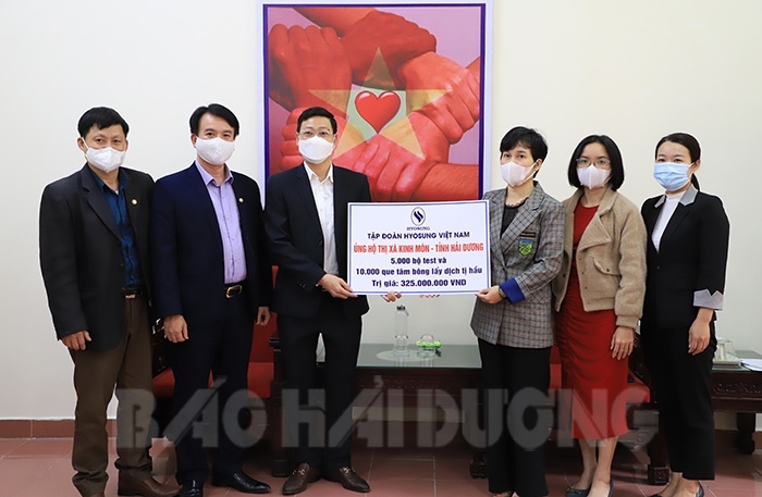Tập đoàn Hyosung Việt Nam ủng hộ 5000 bộ kit test chống dịch